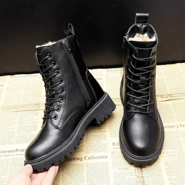 Robuste Damen Stiefel im Zeitlosen Design