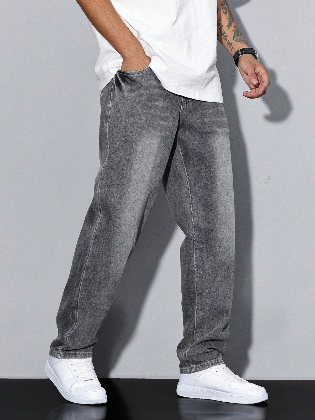 Lockere Herren Jeans Einfarbig mit Geradem Bein