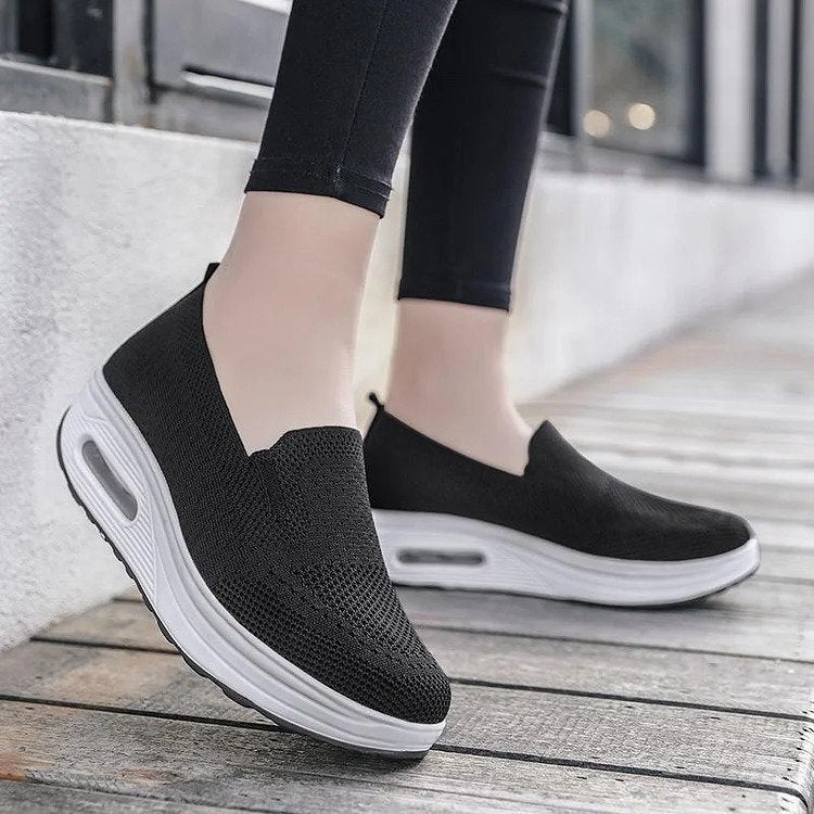 Orthopädische Schlupf-Sneaker mit Fersenluftkissen für Damen