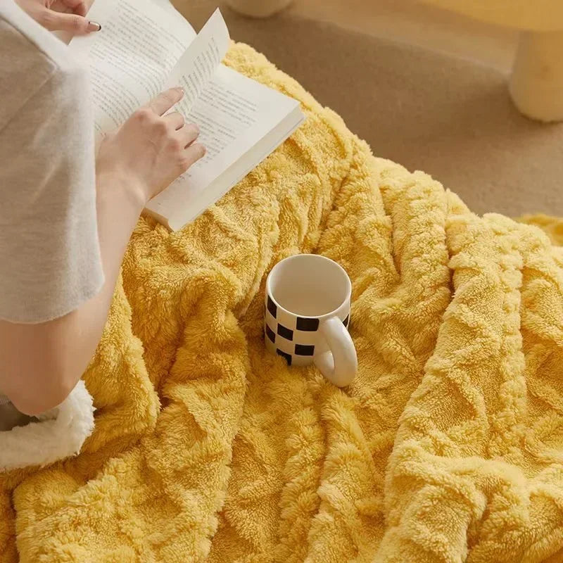 Doppelseitige Flanell Fleece Decke in Lammfelloptik