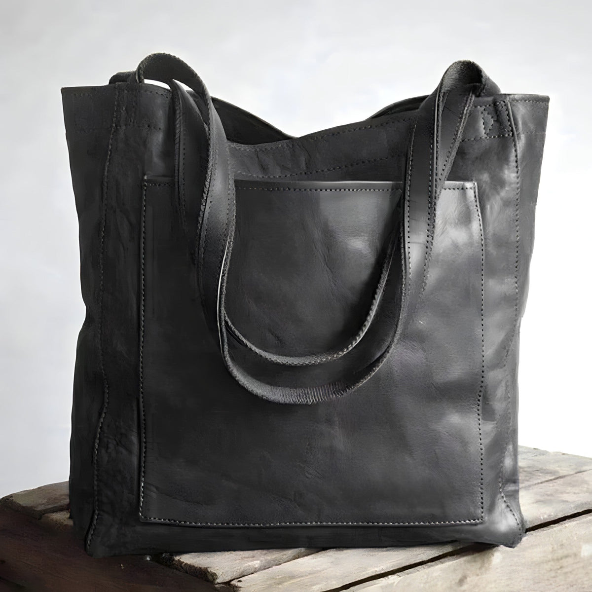 Geräumige Damen Handtasche aus Kunstleder mit Reissverschluss