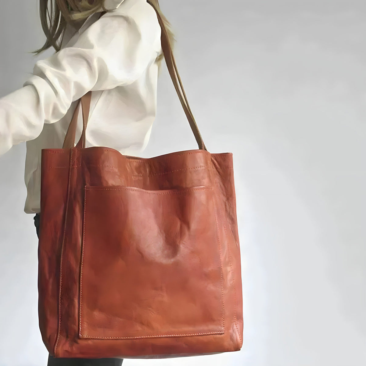 Geräumige Damen Handtasche aus Kunstleder mit Reissverschluss