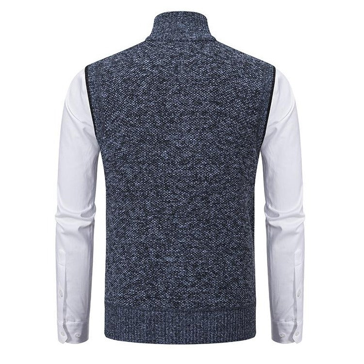 Strickweste Aus Hochwertiger Wolle