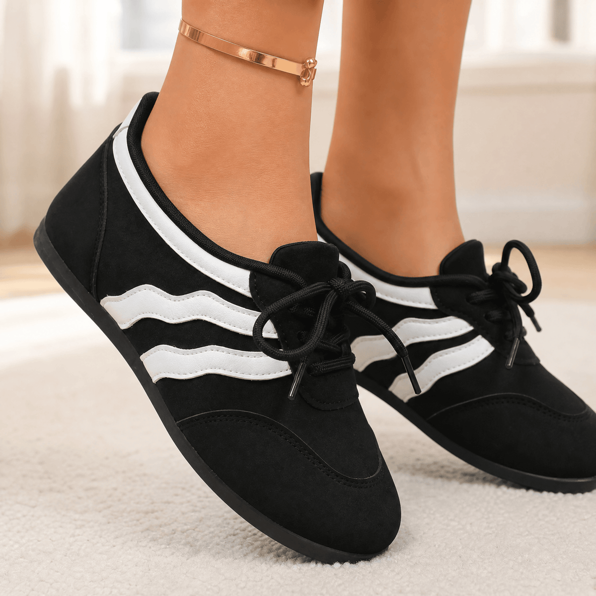 Damen Retro Slip-On Sneaker mit Wellenstreifen