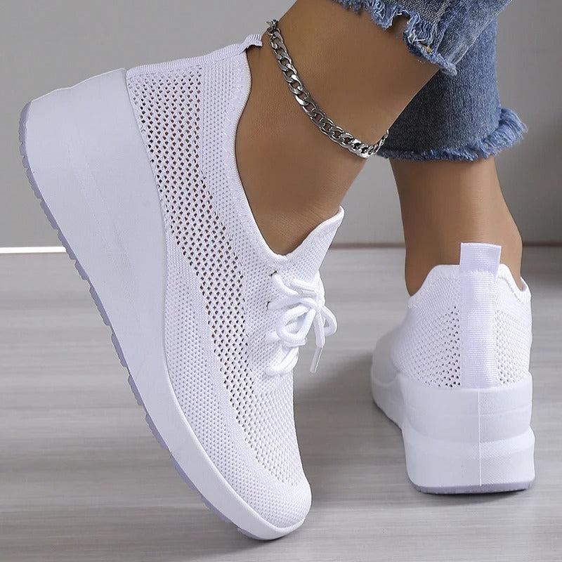 Damen Keil Sneaker mit atmungsaktivem Mesh