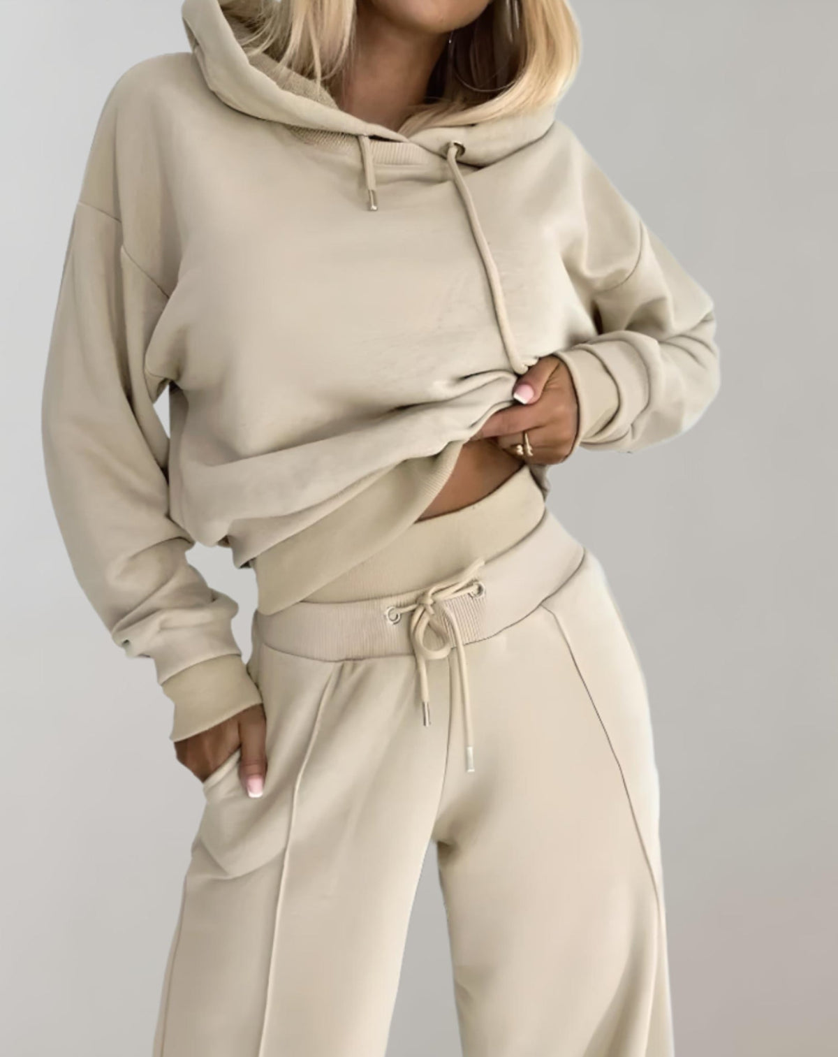 Damen Zweiteiler Mit Hoodie Und Weiter Hose