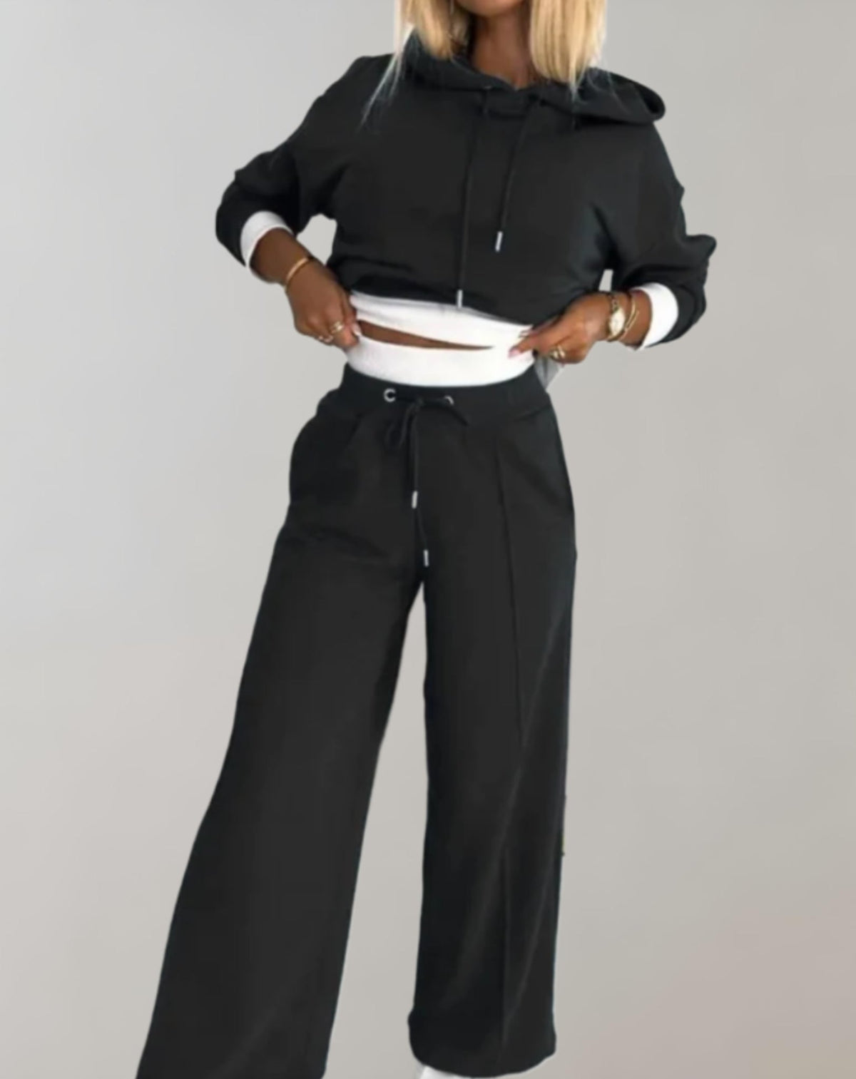 Damen Zweiteiler Mit Hoodie Und Weiter Hose