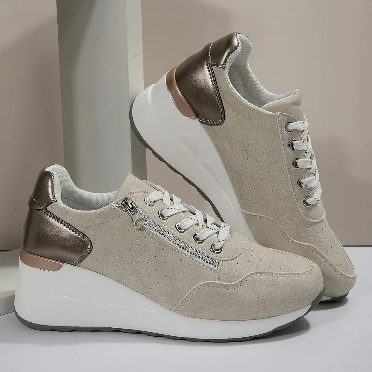 Orthopädische Damen Walkingschuhe mit ergonomischer Sohle