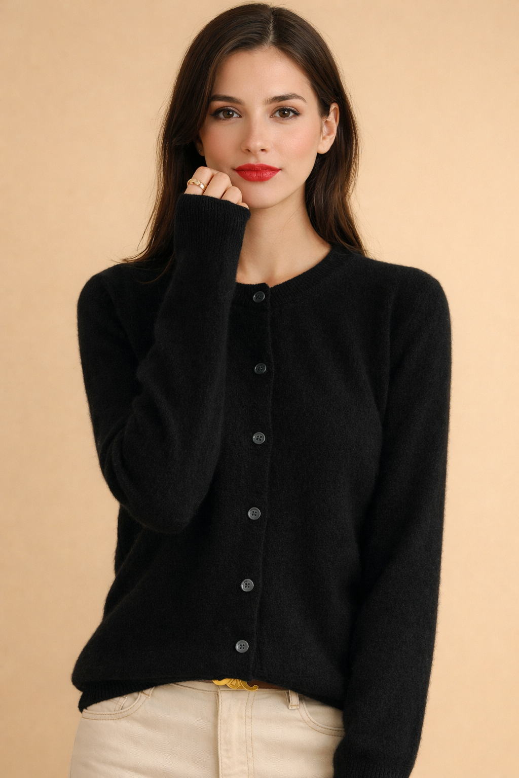 Klassischer Strickcardigan mit Rundhals und Knopfleiste
