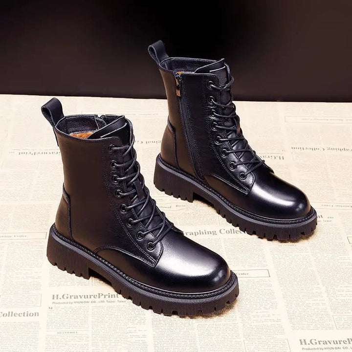 Robuste Damen Stiefel im Zeitlosen Design