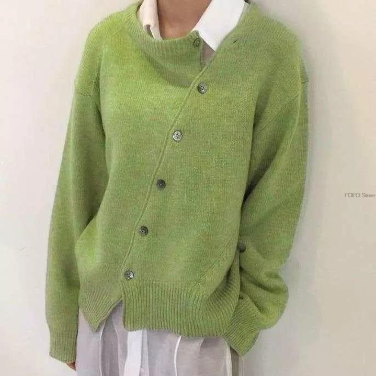Damen Strickjacke In Wickeloptik Mit Asymmetrischen Knöpfen