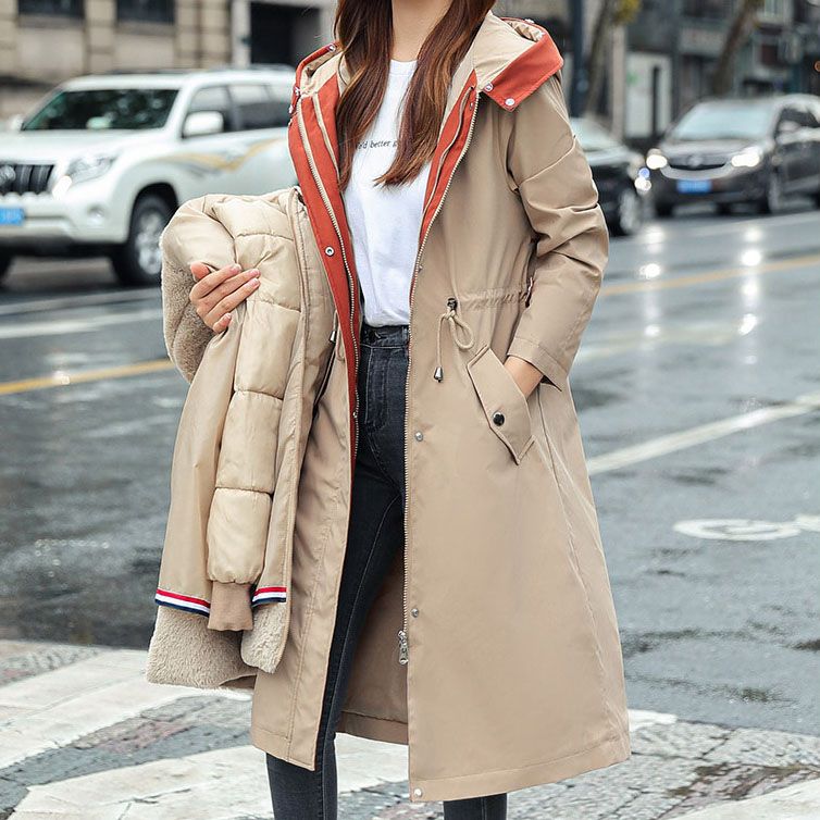 Wasserabweisende Damen Regenjacke mit Kapuze und Innenfutter